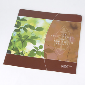 Medium vierkante brochures: 100 grams GeUncoated